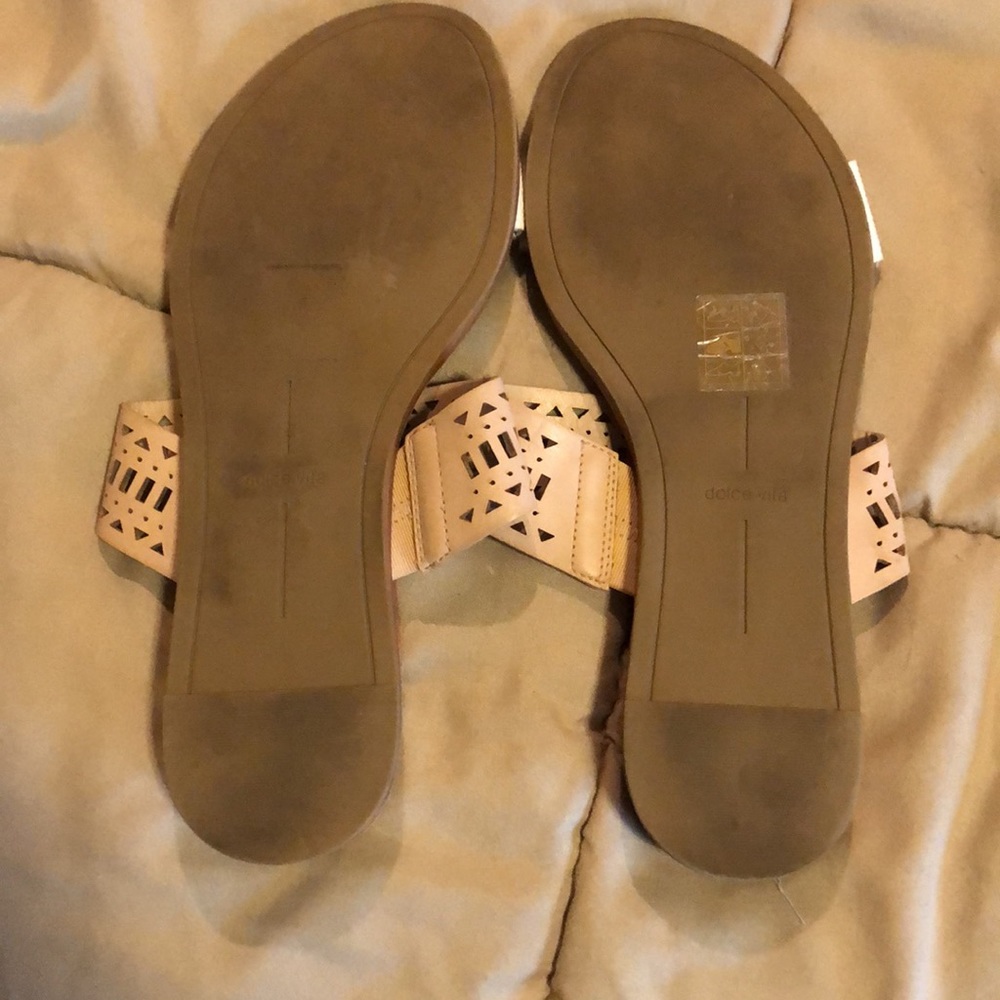 Sandals - Picture 3 of 4